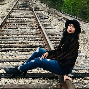 Meet your Posher, Melinda